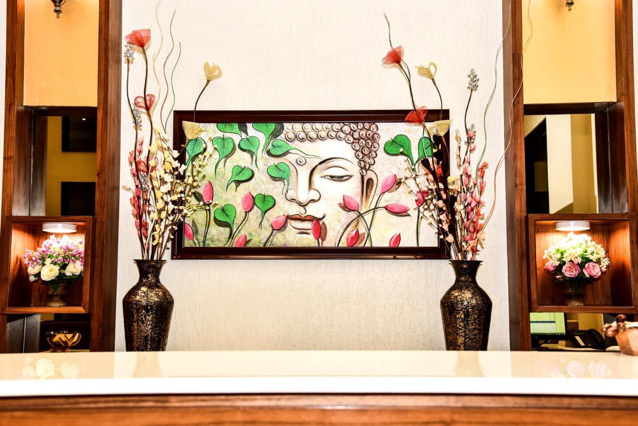 Katra  Hotel Platinum Shravasti المظهر الخارجي الصورة