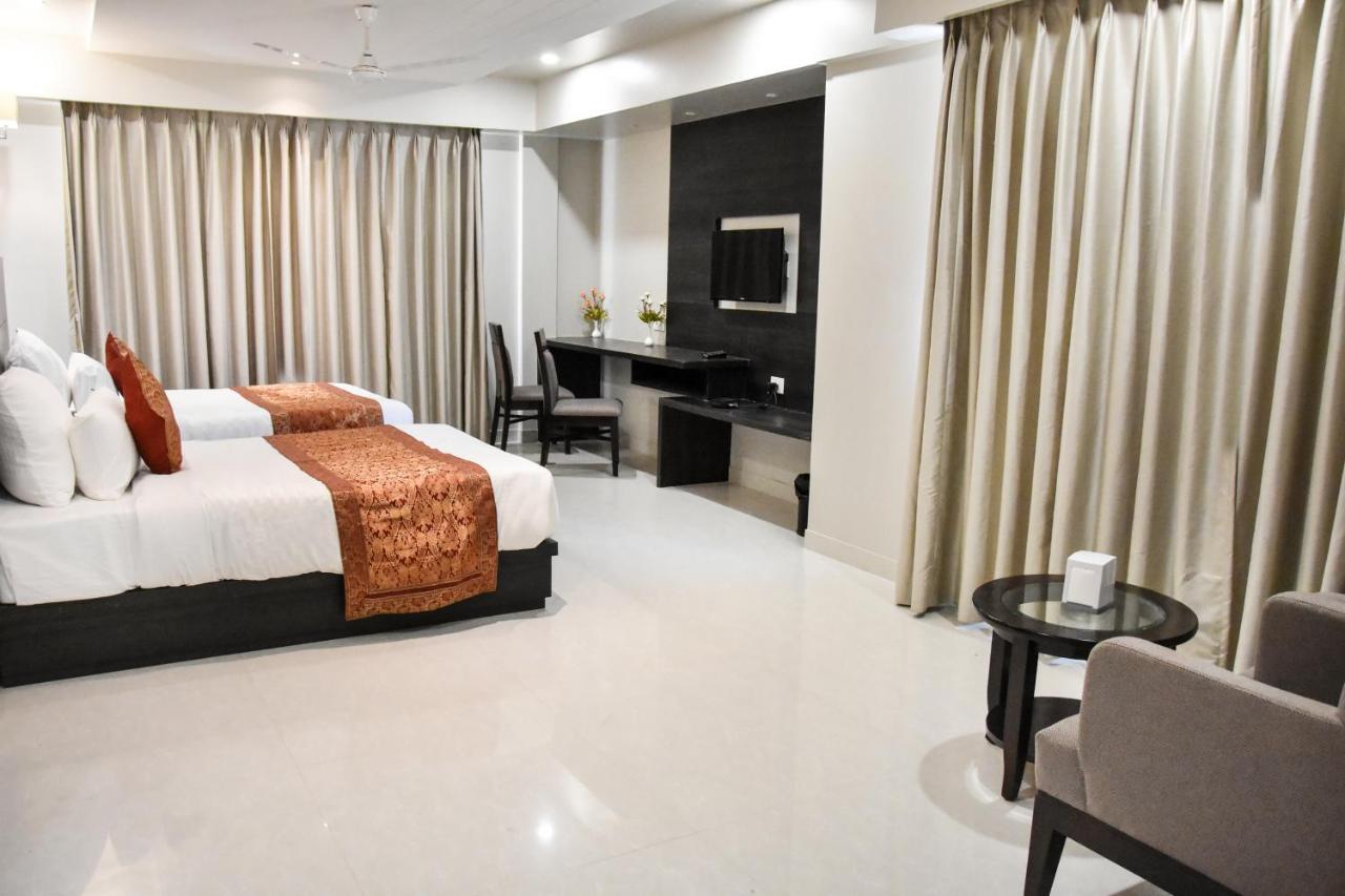 Katra  Hotel Platinum Shravasti المظهر الخارجي الصورة